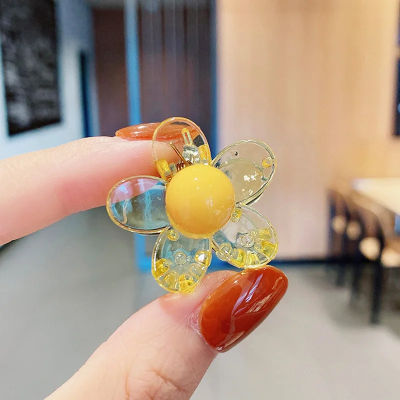 

Clear Flower Cute Small Hair Clips Claw For Girls Hair Accessories Transparent Mini Hair Claw For Kids 3CM Children's Hair Crabs