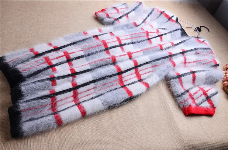 Женское кашемировое пальто в клетку зимнее из шерсти Ангорского Кролика с