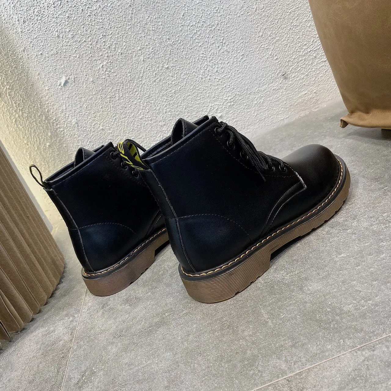 Women's boots British style zipper winter cotton shoes 2021 autumn new leather boots all-match high-top shoes