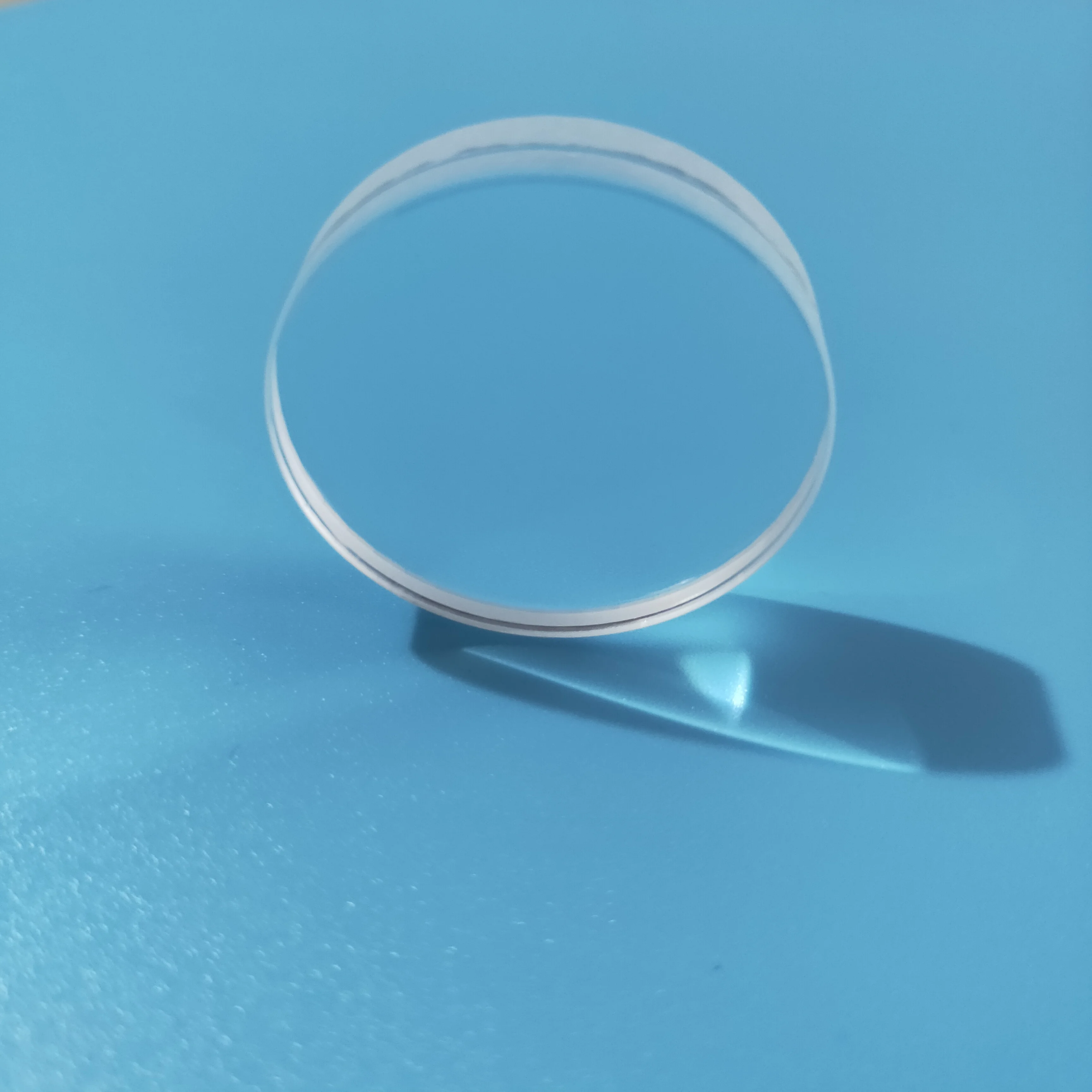 Оптическая ахроматическая цементная линза диаметром 28 мм фокусное расстояние 100