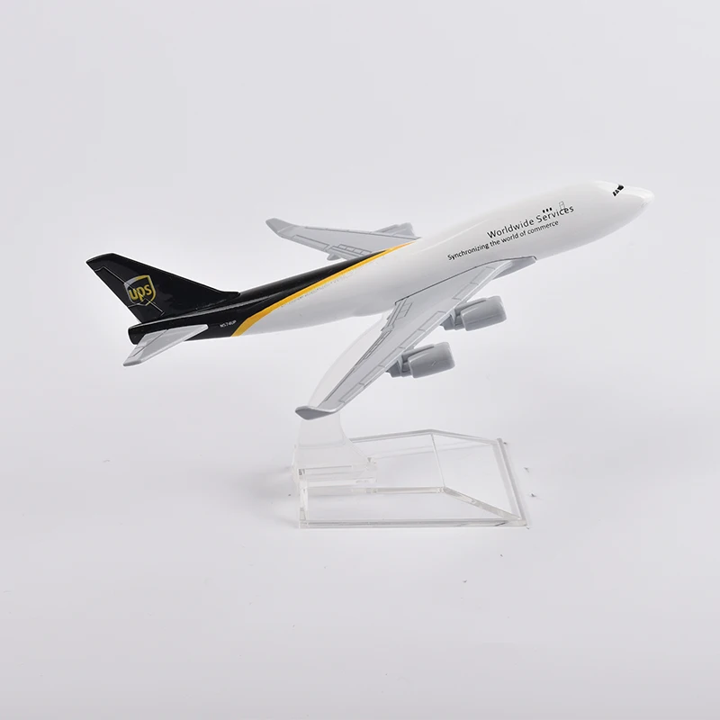 JASONTUTU 16 см UPS Boeing 747 литой под давлением металлический самолет в масштабе 1/400