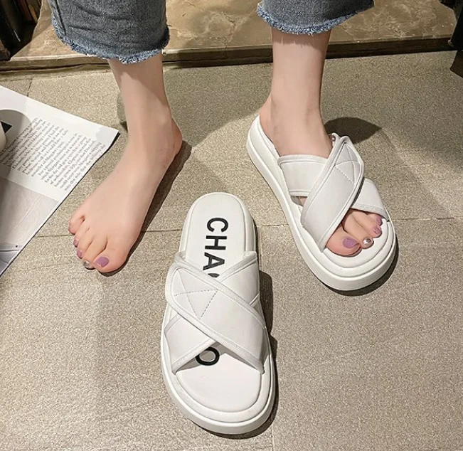 

Women Sandals Summer New Female Women Shoes Casual Slippers Ladies Shoes New Shoes