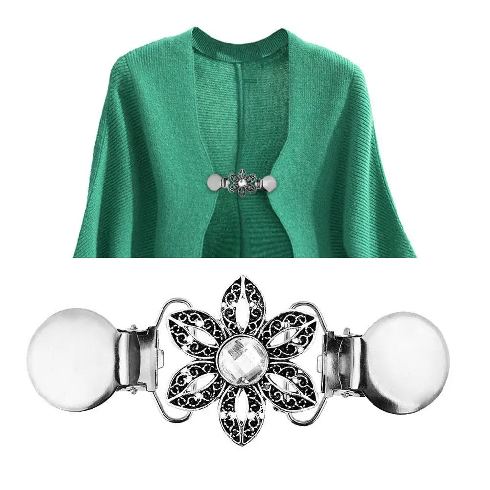 1Pcs Retro Flower Sweater Cardigan Clip Buckles Metal Buckle White crystal inlay Buttons For Clothing Decoration Garment Hooks |