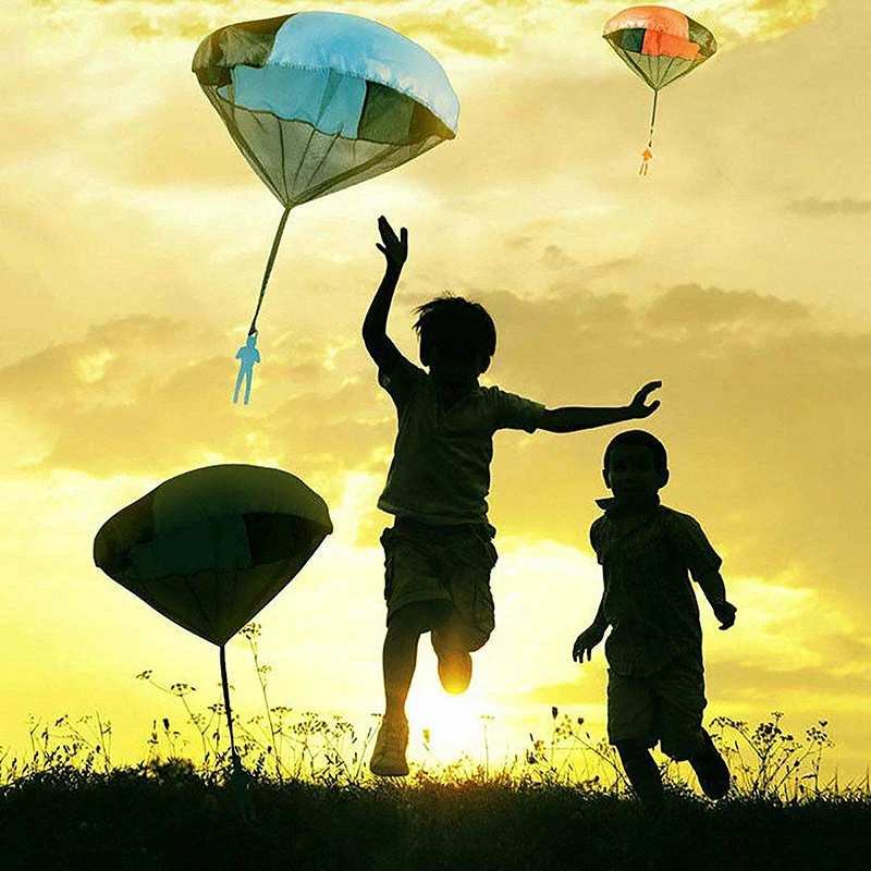 

Outdoor games play educational toys hand throwing Mini soldier parachute fun toys children flying parachute children sports toys