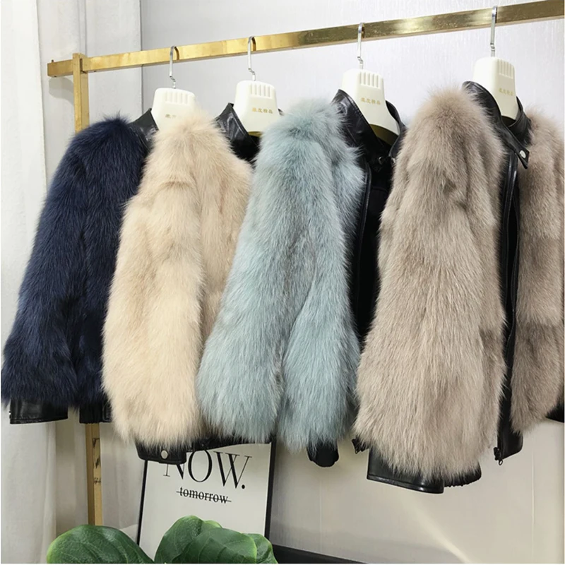 Женская шуба из натурального меха лисы с длинным рукавом и молнией | одежда