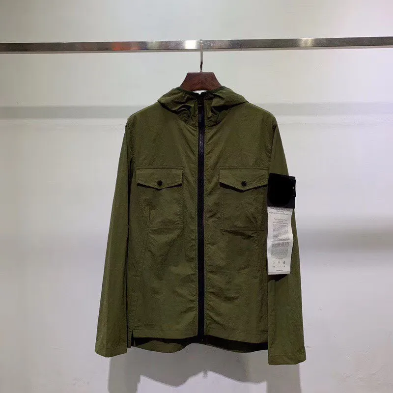 

Stone Island New simple color couple zipper windbreaker in autumn