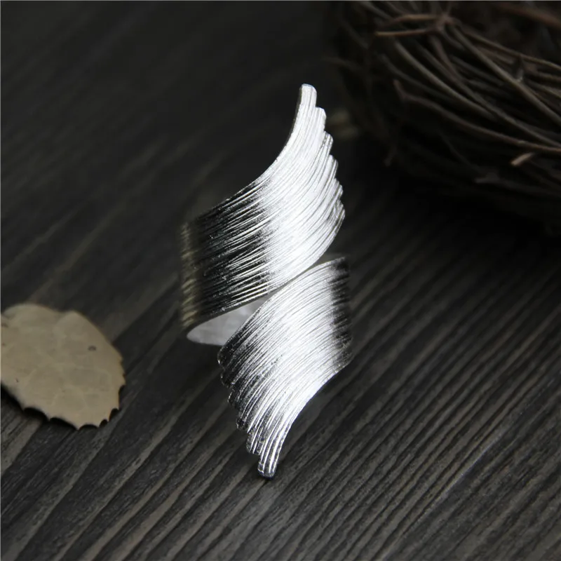 

Silver jewelry Thai Chiang Mai handmade silver 925 sterling silver ring lady personality Thai silver index finger ring