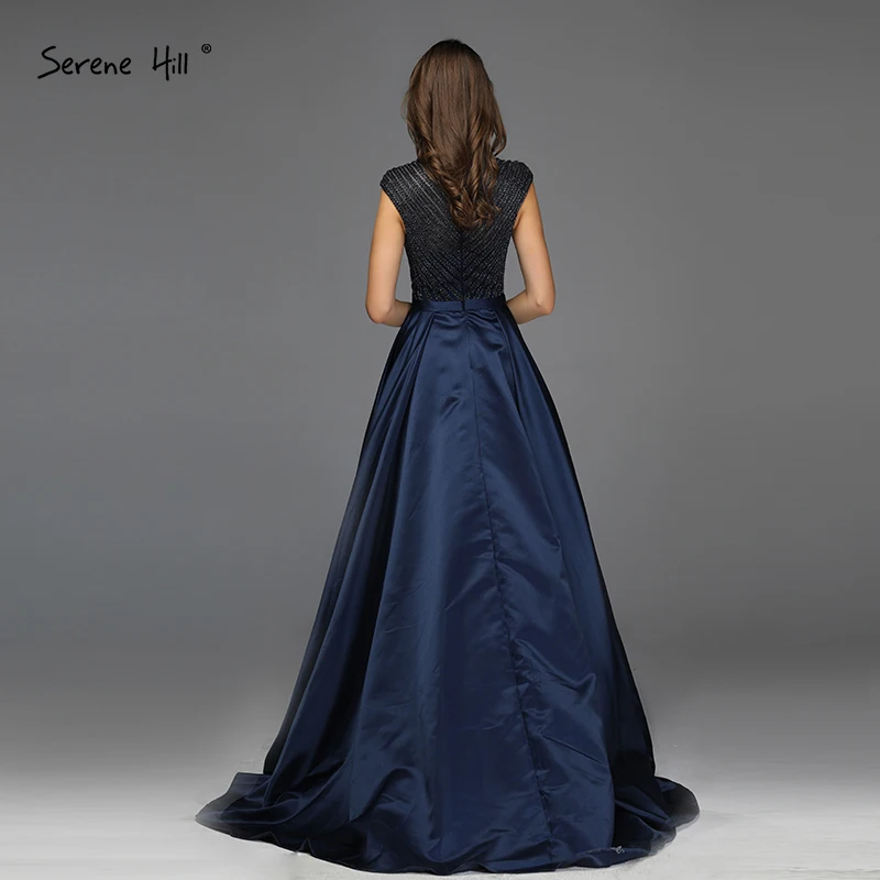 Бальное платье без рукавов с бисером свадебное высоким горлом весна лето