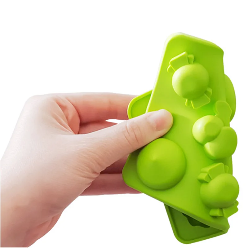 

Creative cute candy shape Silicone ice mold Ice maker Self-cooling drinking tool Silicone ice tray