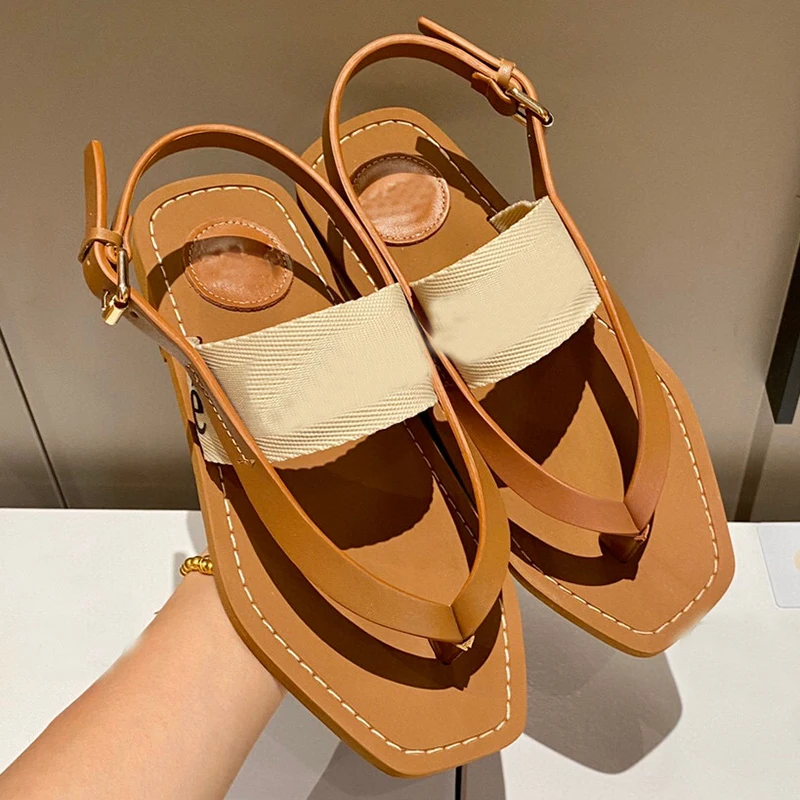 

2021 Spring Summer Luxury Brand Women's Sandals Fashion Canvas Buckle Strap Design Flat Shoes Clip Toe Beach Flip Flops Sandals