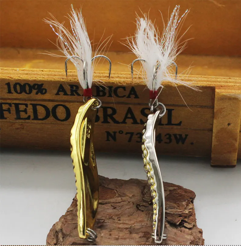 

1Pcs Metal Spinner Spoon Fishing Lure 7g 10g 15g Gold Silver Rotating Hard Baits For Trout Pike Peche Feather Treble Hook Tackle