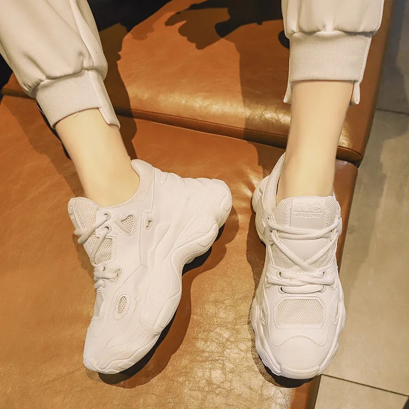 

Women Trainers Running Shoes Mesh+ Leather White Fashion Sneakers 2019 Sneakers Ladies Outdoor Sport Shoes Breathable Walking