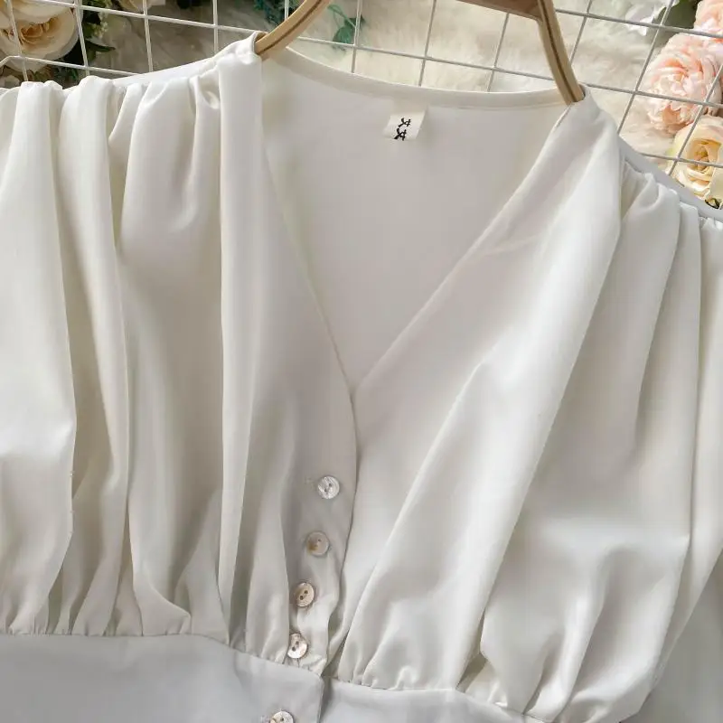 Блузка женская однобортная с V-образным вырезом приталенные Короткие ретро топы