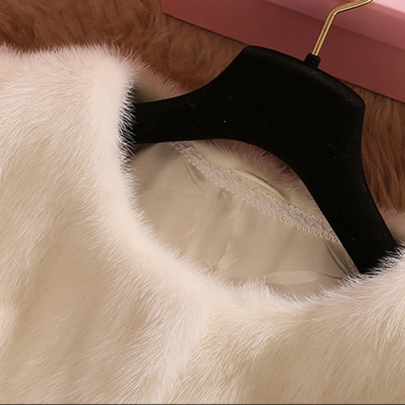 High Quality Faux Mink Fur Splice Fox Fur Coat Women New Faux Fur Jacket White Winter Female Warm Thick Fur Coats Plush Jacket