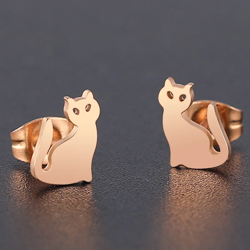 

10Pcs Latest Korean Version of Simple Cat Cat Cat Design Titanium Steel Earrings Lovely Small Animal Earrings
