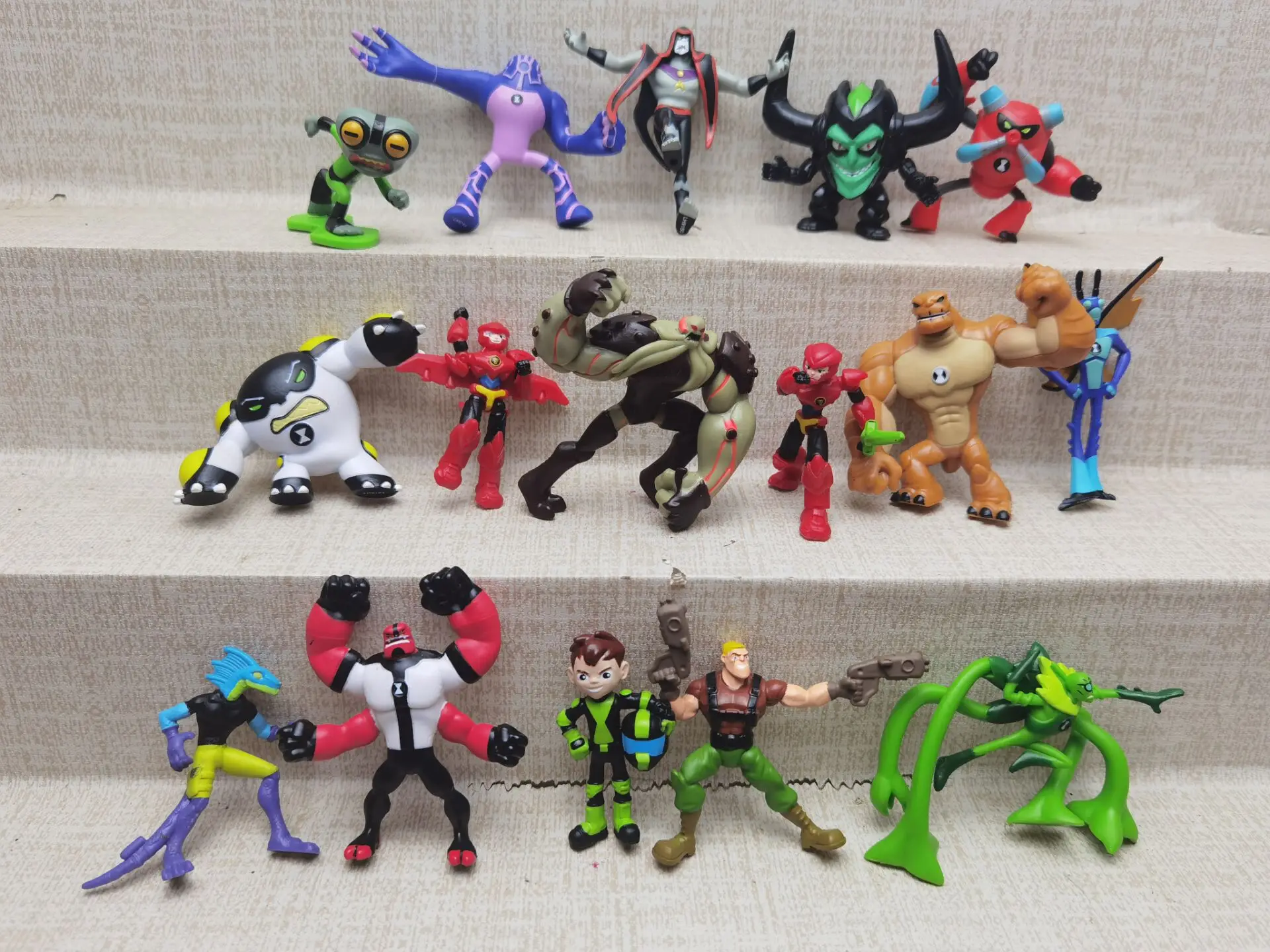 8 шт./компл. 5-8c Оригинальная фигурка из Бен-ПВХ 10 Tennyson четыре руки серый материал