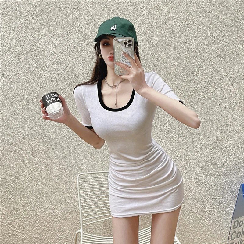 

Design Sense Contrasting-Color Dress Women's Summer 2021 New Slim Fit Slimming Pleating Hip round Neck Short Sleeve Skirt