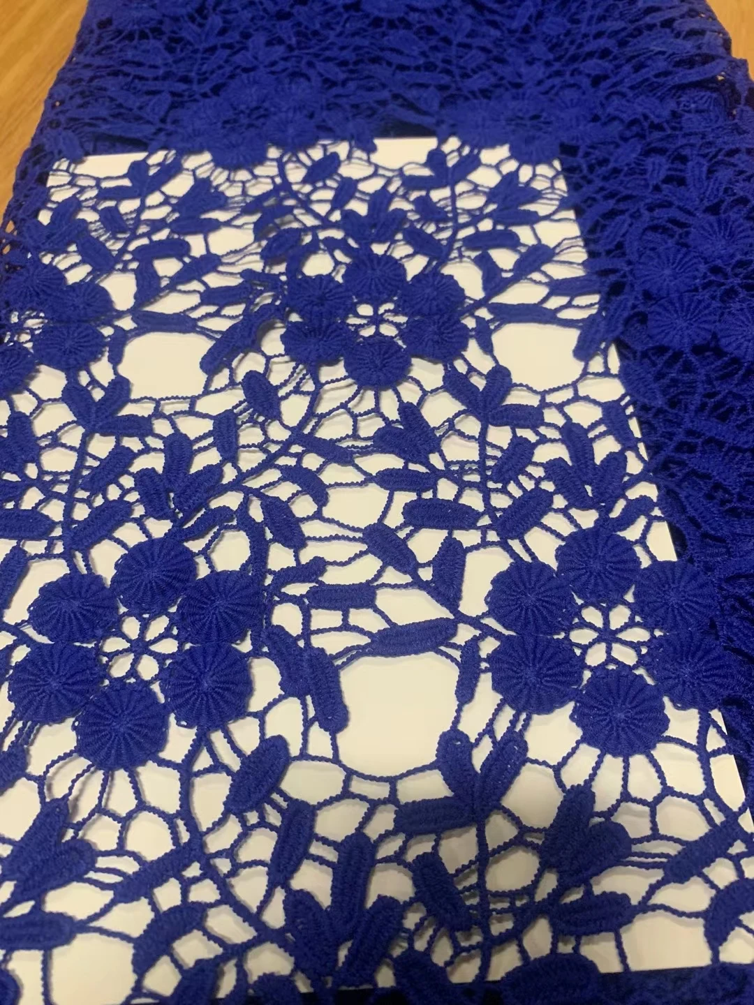 

CDG03 Most popular design embroidered guipure cord lace fabric,good quality African water soluble lace for lady dress!