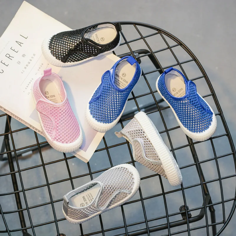 

Summer Children Velcro Mesh Cloth Shoes Boys and Grils Single-layer Mesh Shoes Baby Soft-bottom Hole Cloth Sandals