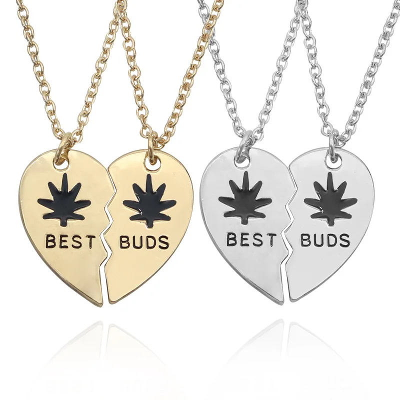 Ожерелье с кулоном в виде разбитого сердца буквами | Украшения и аксессуары