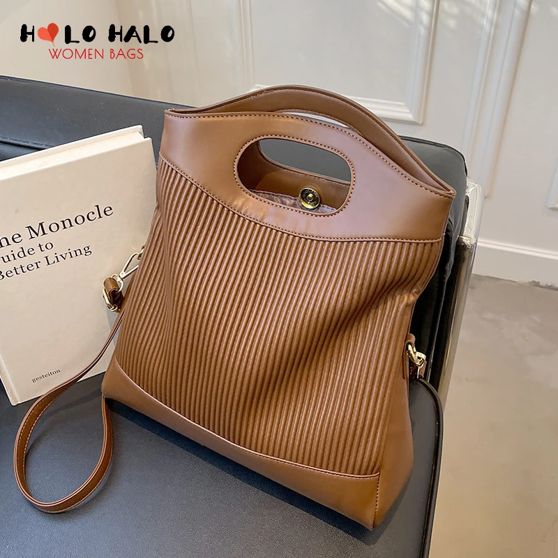 

Niche Folded Crossbody Bag Casual Female Handbags and Purses Simple Ladies Solid Color Shoulder Bag High Quality Buckets Bag