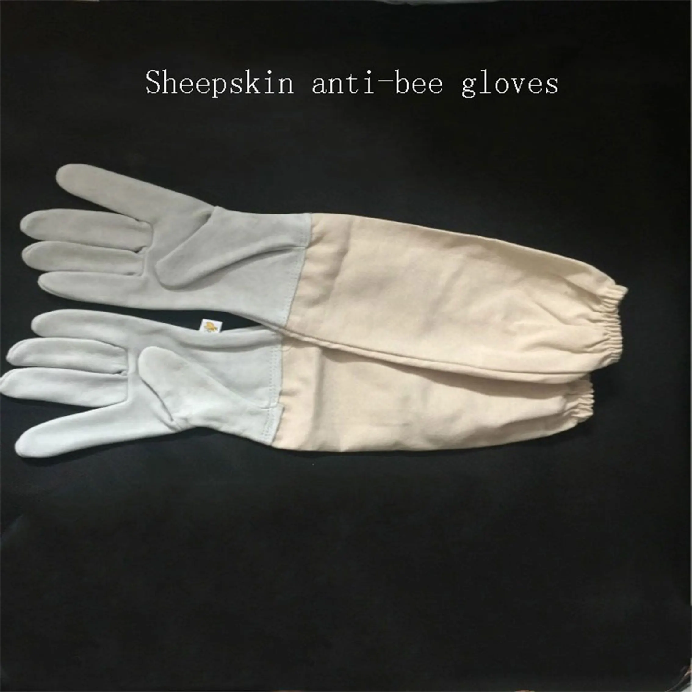 

Beekeeping and anti-bee supplies sheepskin gloves white protection tool to prevent bee stings
