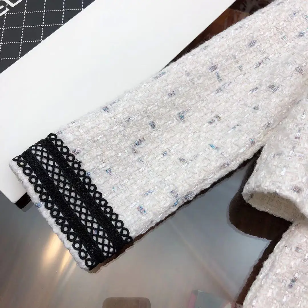 

2020 Winter High end Two Piece Sets with bow For Girls High quality Customized Coat with Skrit Suits for baby Girl