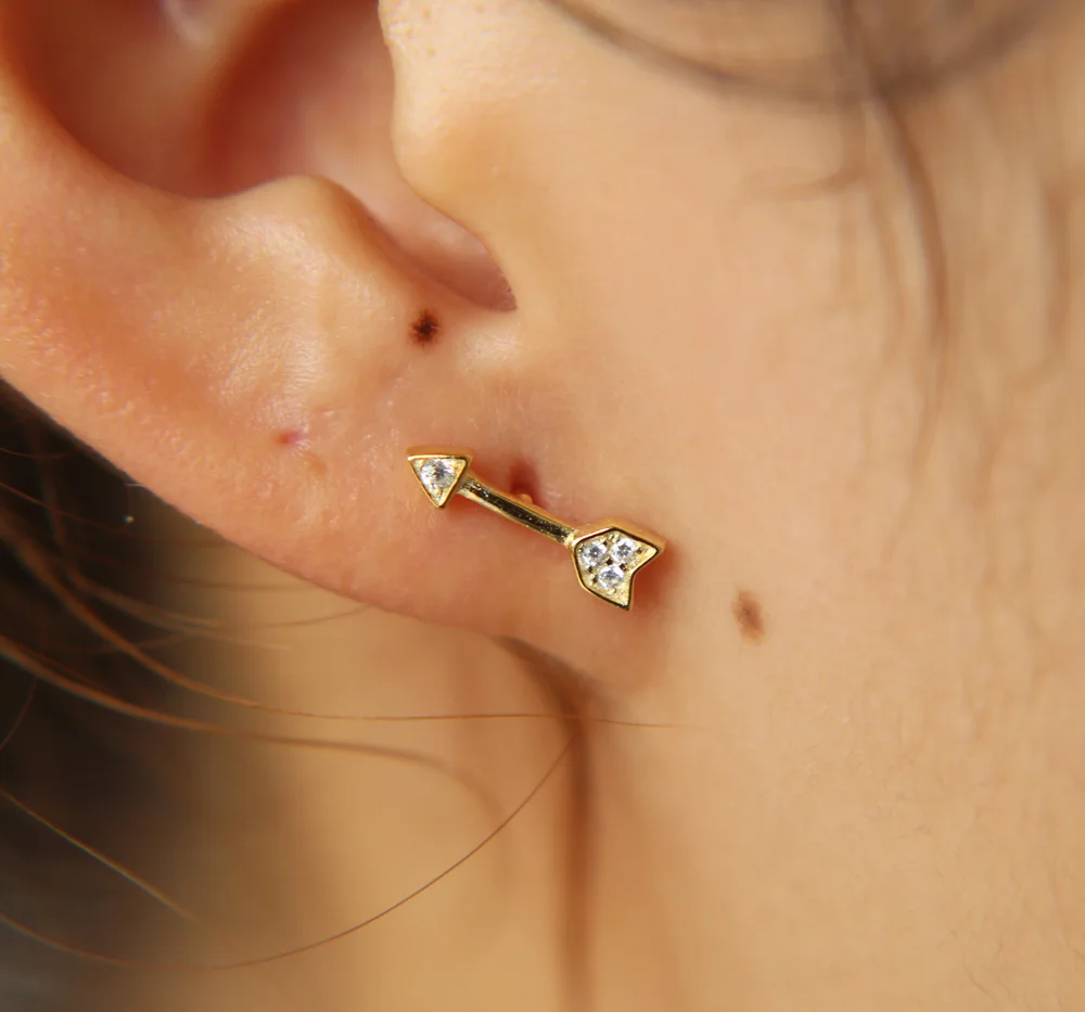 Женские серьги гвоздики в виде стрелы из серебра 925 пробы|Серьги-гвоздики| |