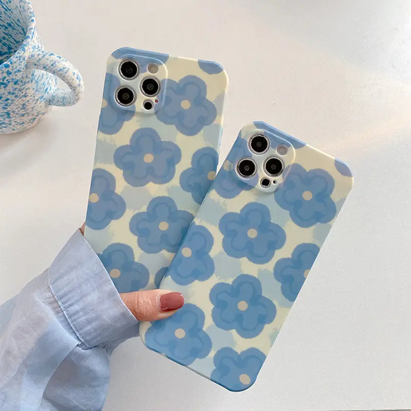 

LISM Blue Flower Phone Case For Iphone 11 12 Pro Max 7 8 X XS Max XR SE Lens Protection Precise Silicone Shockproof Case Cover
