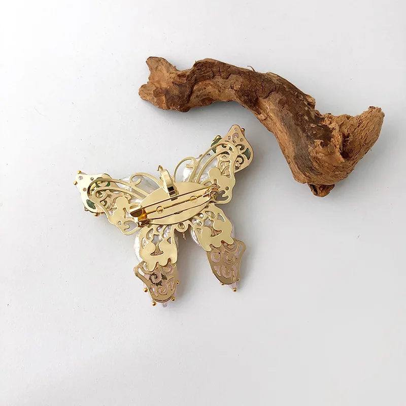 Брошь в форме бабочки с жемчугом южнокорейском стиле | Украшения и аксессуары