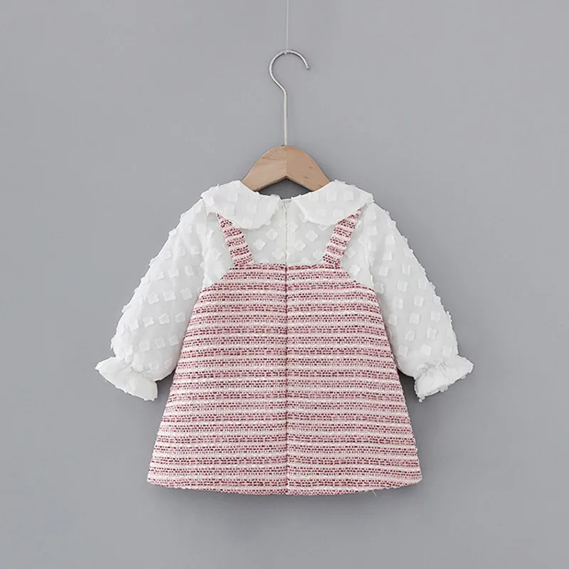 Платье для девочек осеннее платье с круглым воротником и цветочной аппликацией