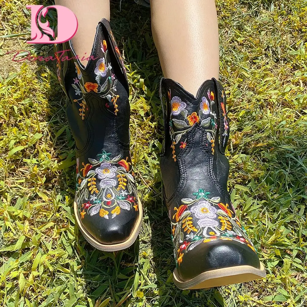 DoraTasia Vintage Retro Female Western Boots Women Embroidered Chunky Heels Female Ankle Boots 2022 Fashion Classic Ladies Shoes