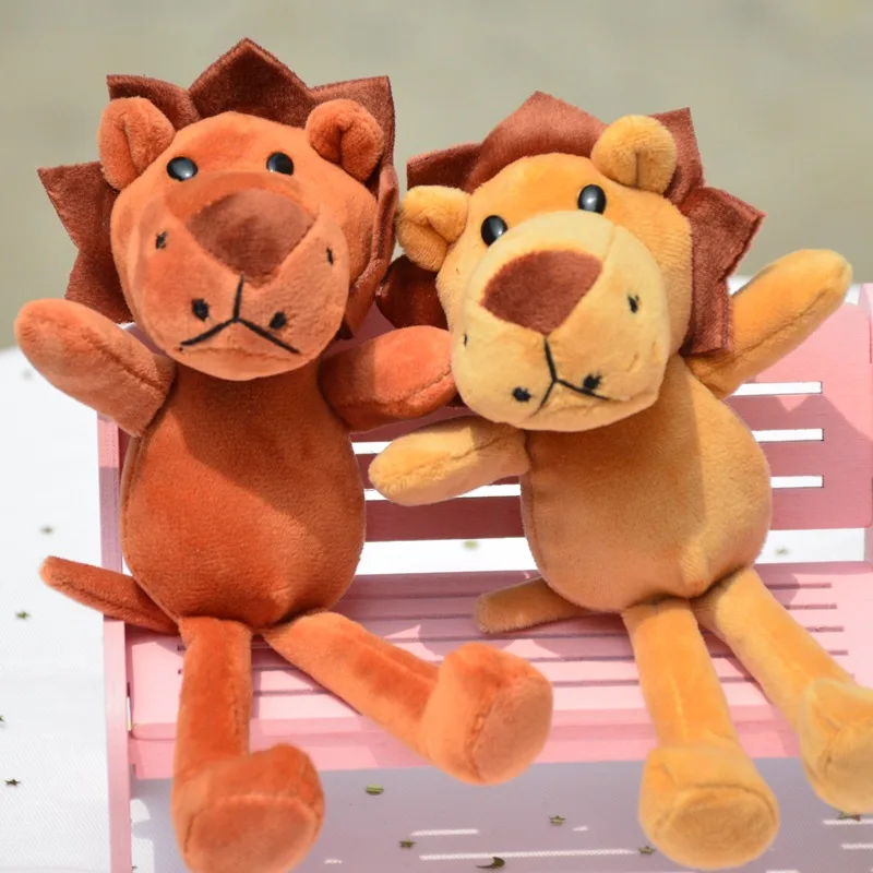 

new lifelike cute fevarite Little lion Creative Exquisite Pendant Keychain Soothing doll plush toy 18cm kids funny soft gift