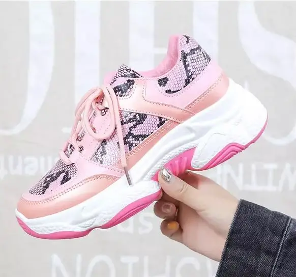 New fashion brand sneakers Woman Shoes Pu leather Leopard Platform outdoor sneakers women sports shoes Ladies Plus size 36-42