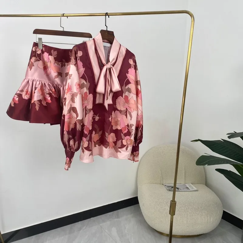 

2021 New Autumn Women Fashion Multi Flower Print V-neck Long Sleeves Blouses Mini Skirts Suit High Quality Silk