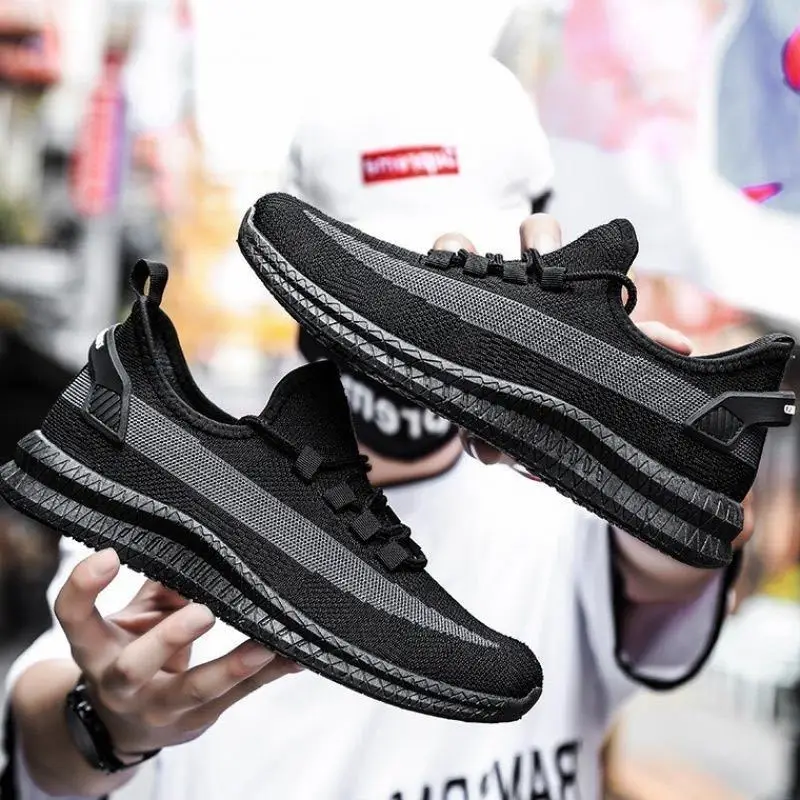 

Shoes Men 2021 Lightweight Men Vulcanize Shoes Slip On Sport Shoe Men Breathable Male Sneakers White Mens Sneakers Trainers Men
