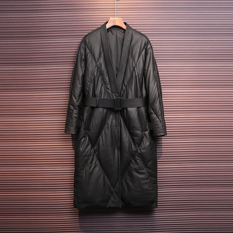 Пуховик из овечьей кожи Haining черная куртка средней длины искусственной с поясом