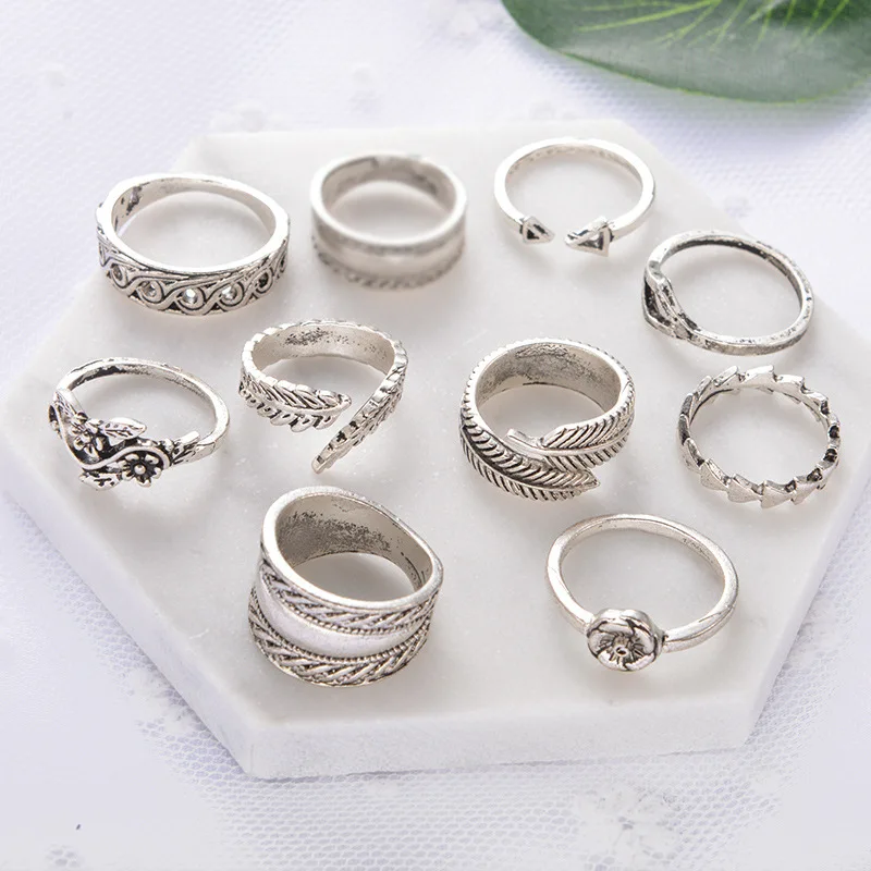 

Fashion Boho Vintage Women Ring Hollow Flowers Leaves Rings Set for Women Charm Geometric Feather Triangle knuckles Ring Jewelry