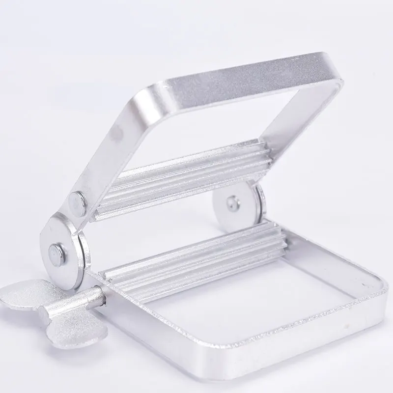 

Aluminum Squeezer Matte Handle Design Squeeze Cream Tube Cleansing Foam