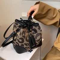 brand designer luxury crossbody women 2022 new broadband texture leopard fashion bucket bag leather shoulder bag wallets pouch
