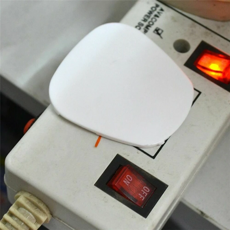 Розетка сетевая штепсельная вилка детская защита от детей защитная заглушка для