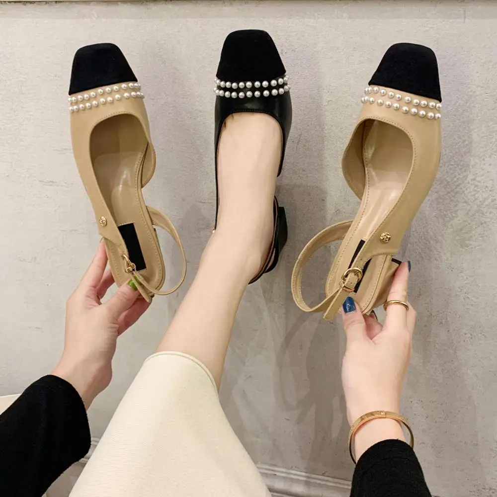 Женские босоножки на низком каблуке декоративные сандалии с жемчугом толстом