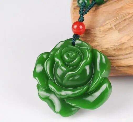 

Naturel vert chinois Rose Jade pendentif collier sculpté à la main bijoux de mode homme chanceux amulette cadeaux corde gratuite