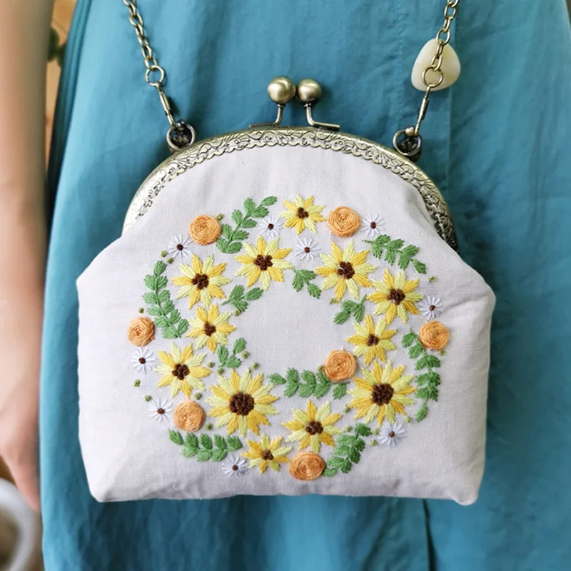 Набор для вышивания сумки с цветочным орнаментом ручной работы "DIY Handbag Embroidery Flower Bag Needlework Cross Stitch Kit Handmade Kissing Portable Chain Sewing Art Craft Friend Gift"