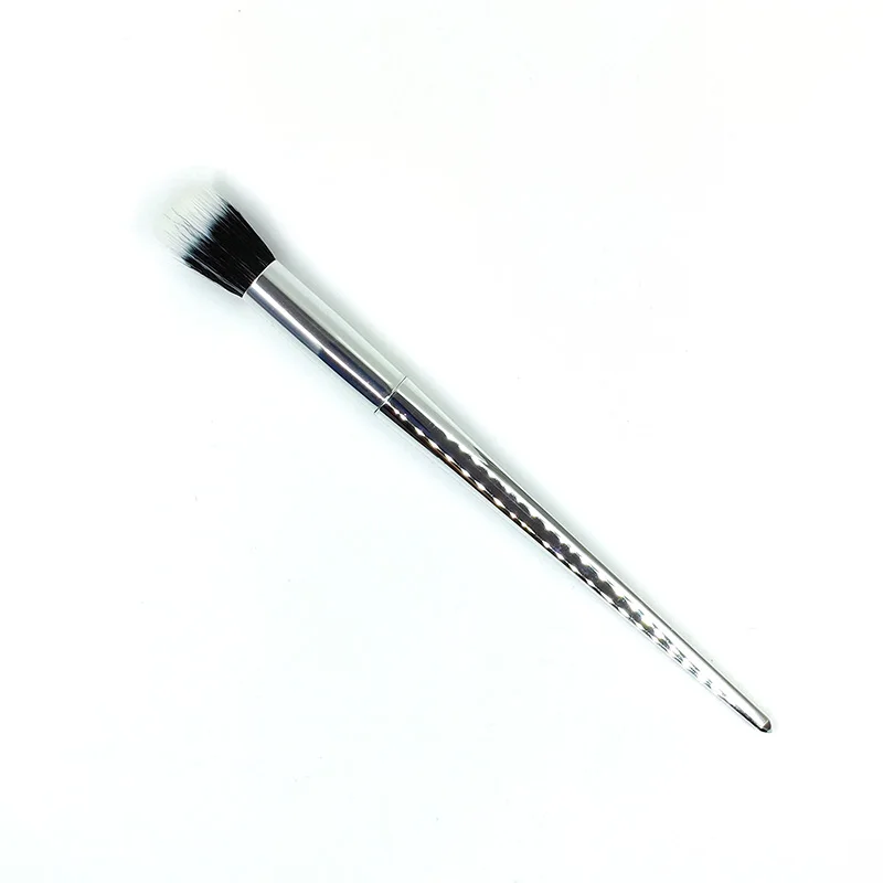 

1Pcs Exquisite Large Loose Powder Makeup Brush Two-tone Hair Multifunctional Makeup Tool Ink Mixing Brush