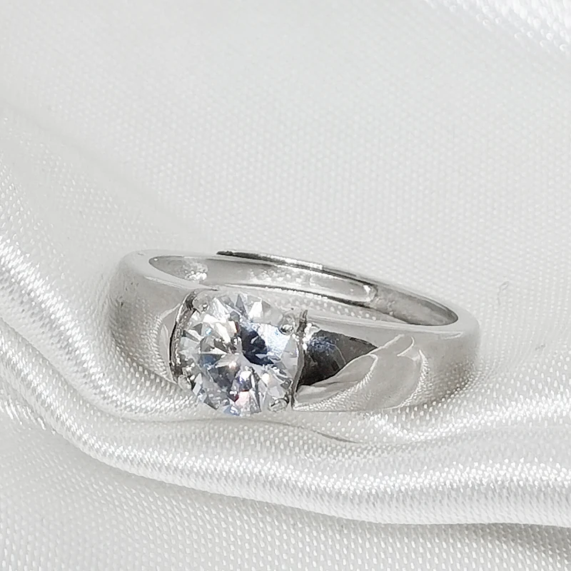 

MeiBaPJ 0.5/1/2 Carats Moissanite Gemstone Fashion Diamond Ring D Color VVS 925 Sterling Silver Fine Wedding Jewelry for Women