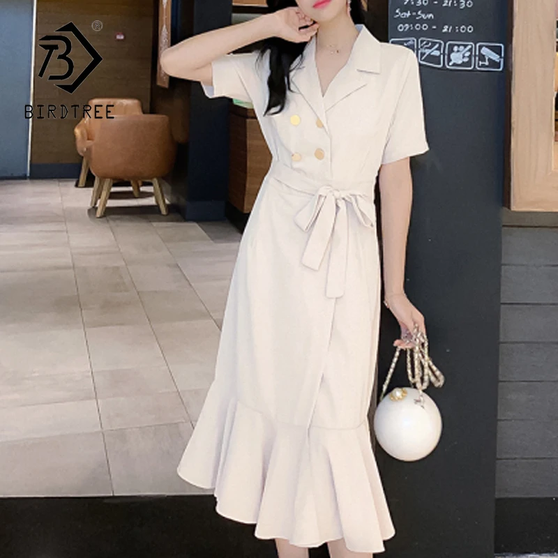 Элегантное женское белое гофрированное платье с поясом короткие рукава средней