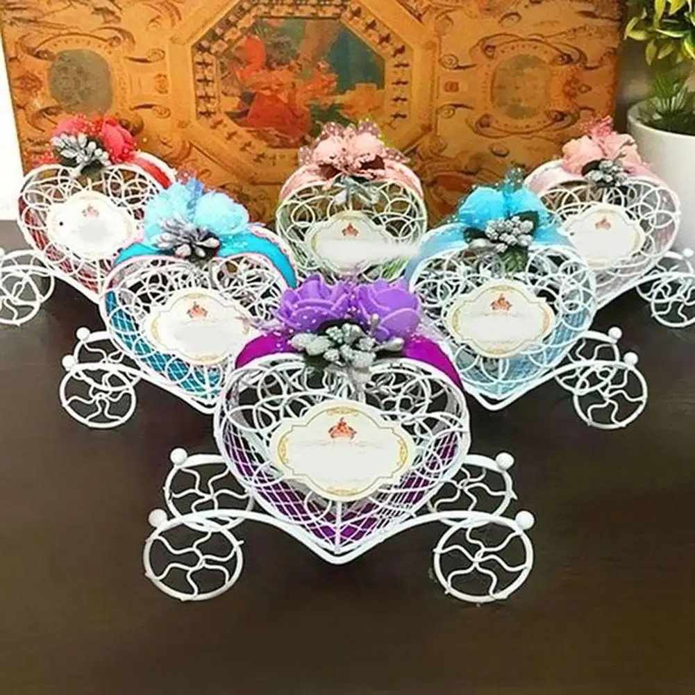 

Creative Romantic Heart Carriage Couch Sweets Chocolate Candy Box Wedding Party Favours Gift Box Wedding Supplies Wholesale