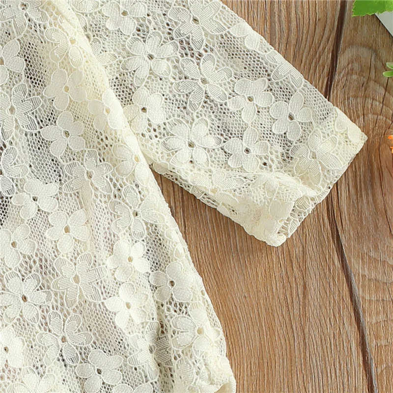 

Baby girls Spring Lace Long Sleeve Romper, Bow Decoration Flower Pattern Little Princess Style Romper