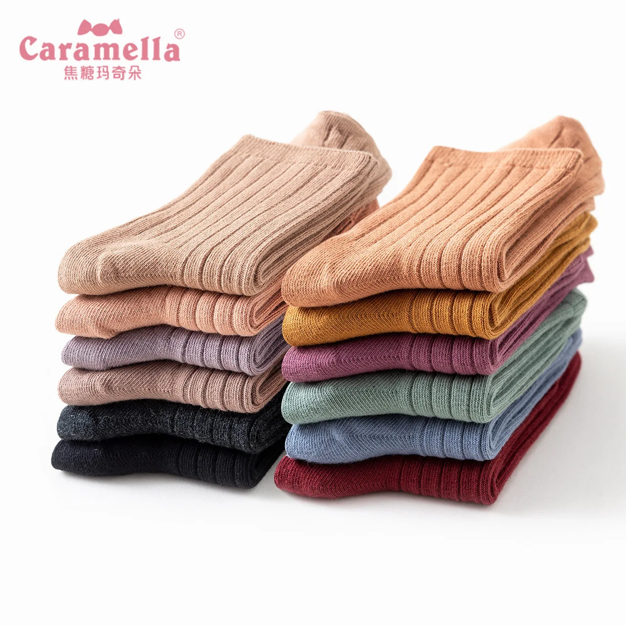 Женские короткие носки Caramella однотонные средней длины с двумя иглами Осень